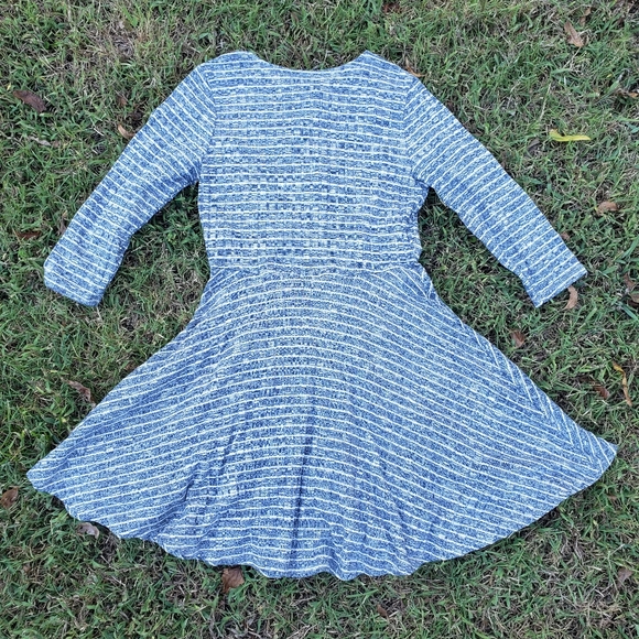 Massimo Supply Co., L, Lt. Blue w/ white stripes. - Picture 4 of 8